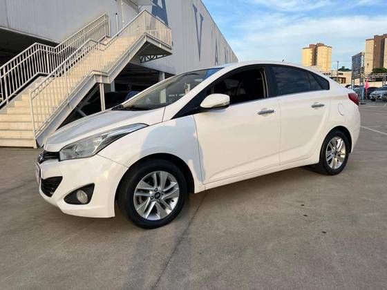HYUNDAI HB20S 1.6 PREMIUM 16V FLEX 4P AUTOMÁTICO